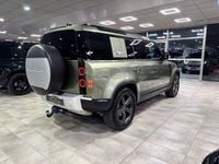 Usata Land Rover Defender HSE 250 CV (183 kW) 2022 Verde SUV