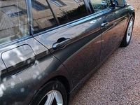 Usata BMW 318 143 CV (105 kW) 2013 Grigio Station wagon