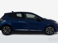 Usata Renault Clio V Techno 91 CV (66 kW) 2025 Blu Berlina