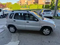 Usata Suzuki Ignis GL 83 CV (61 kW) 2001 Argento Utilitaria