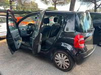 Usata Renault Modus 101 CV (74 kW) 2011 Nero Monovolume