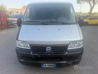 Usata Fiat Ducato 126 CV (92 kW) 2003 Grigio Furgone