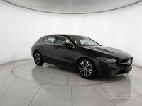 Usata Mercedes CLA180 Shooting Brake Advanced 116 CV (85 kW) 2023 Nero Station wagon
