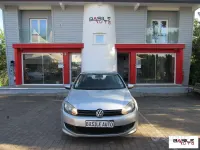 Usata VW Golf VI Highline 105 CV (77 kW) 2011 Grigio chiaro Utilitaria