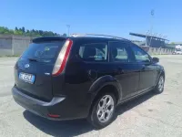 Usata Ford Focus Style 90 CV (66 kW) 2010 Marrone Station wagon