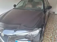 Usata Alfa Romeo Giulia 150 CV (110 kW) 2017 Nero Berlina