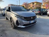 Usata Peugeot 5008 S 131 CV (96 kW) 2023 Grigio SUV