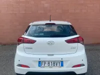 Usata Hyundai i20 GO! 84 CV (61 kW) 2018 Bianco Berlina