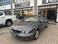 Usata Jaguar X-type Executive 196 CV (144 kW) 2003 Grigio pastello Berlina