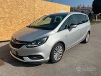 Usado Opel Zafira 150 CV (110 kW) 2017 Gris Monovolumen