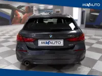Usata BMW 116 Advantage 116 CV (85 kW) 2021 Grigio Utilitaria