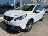 Usata Peugeot 2008 Allure 83 CV (61 kW) 2019 Bianco SUV