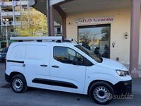 Usata Peugeot Partner Premium 100 CV (73 kW) 2021 Bianco metallizzato Monovolume