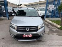 Usata Dacia Sandero Stepway 90 CV (66 kW) 2016 Grigio Berlina