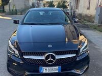 Usata Mercedes CLA220 Edition 177 CV (130 kW) 2017 Blu/azzurro Berlina