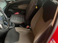 Usata Ford Tourneo Courier 75 CV (55 kW) 2017 Rosso Monovolume