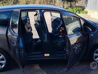 Usata Opel Meriva 120 CV (88 kW) 2012 Grigio Monovolume