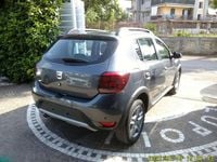 Usata Dacia Sandero Stepway 101 CV (74 kW) 2020 Grigio Utilitaria