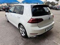 Usata VW Golf VII R-line 150 CV (110 kW) 2018 Bianco Berlina