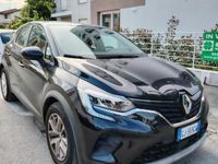 Usata Renault Captur 94 CV (69 kW) 2022 Nero SUV