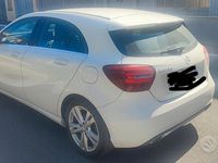 Usata Mercedes A180 Executive 122 CV (89 kW) 2016 Bianco Berlina