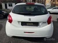 Usata Peugeot 208 Allure 68 CV (50 kW) 2013 Other Utilitaria