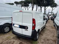 Usata Fiat Doblò Easy 89 CV (65 kW) 2022 Bianco Monovolume