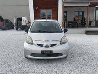 Usata Toyota Aygo 68 CV (50 kW) 2008 Grigio Utilitaria