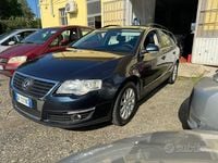 Usata VW Passat Comfortline 105 CV (77 kW) 2007 Blu Station wagon