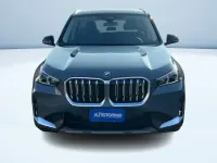 Usata BMW iX1 Comfort Edition 230 kW (313 CV) 2024 Grigio metallizzato SUV