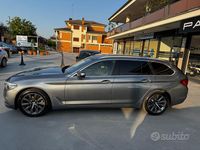 Usata BMW 520 Luxury Line 190 CV (139 kW) 2017 Grigio Station wagon