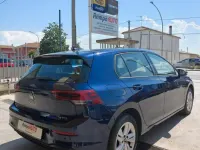 Usata VW Golf VIII Life 131 CV (96 kW) 2023 Blu Berlina