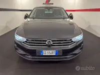 Usata VW Passat 150 CV (110 kW) 2021 Nero Station wagon