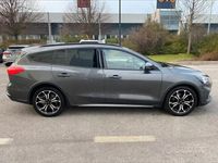 Usata Ford Focus Active 120 CV (88 kW) 2020 Grigio Station wagon