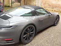 Usata Porsche 992 385 CV (283 kW) 2025 Grigio Cabrio