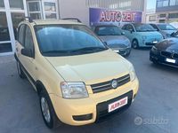 Occasion Fiat Panda 4x4 Cross 69 ch (50 kW) 2007 Jaune Citadine