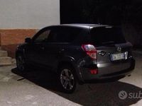 Usata Toyota RAV4 177 CV (130 kW) 2009 Grigio SUV