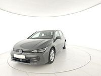 Usado VW Golf VIII Life 116 CV (85 kW) 2025 Gris Utilitario