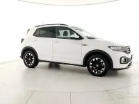 Usata VW T-Cross Sportline 110 CV (80 kW) 2022 Bianco SUV