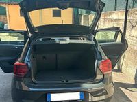 Usata VW Polo 80 CV (58 kW) 2018 Grigio Utilitaria