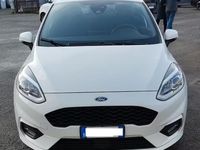 Usata Ford Fiesta ST-Line 100 CV (73 kW) 2020 Bianco Utilitaria