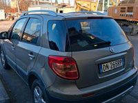 Usata Fiat Sedici 120 CV (88 kW) 2008 Marrone SUV