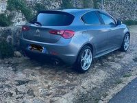 Usata Alfa Romeo Giulietta 170 CV (125 kW) 2011 Grigio Utilitaria