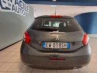 Usata Peugeot 208 Allure 82 CV (60 kW) 2014 Grigio Utilitaria