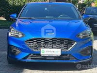 Occasion Ford Focus ST-Line 120 ch (88 kW) 2018 Bleue Citadine