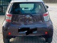 Usata Toyota iQ 2009 Marrone Utilitaria