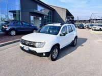 Usata Dacia Duster Lauréate 110 CV (80 kW) 2017 Bianco SUV
