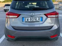 Usata Hyundai ix20 Comfort 90 CV (66 kW) 2014 Grigio Utilitaria