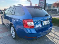 Begagnad Skoda Octavia Executive 116 HK (85 kW) 2020 Blå Kombi