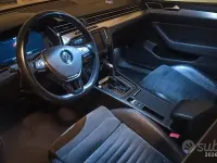 Usata VW Passat 150 CV (110 kW) 2015 Grigio Station wagon